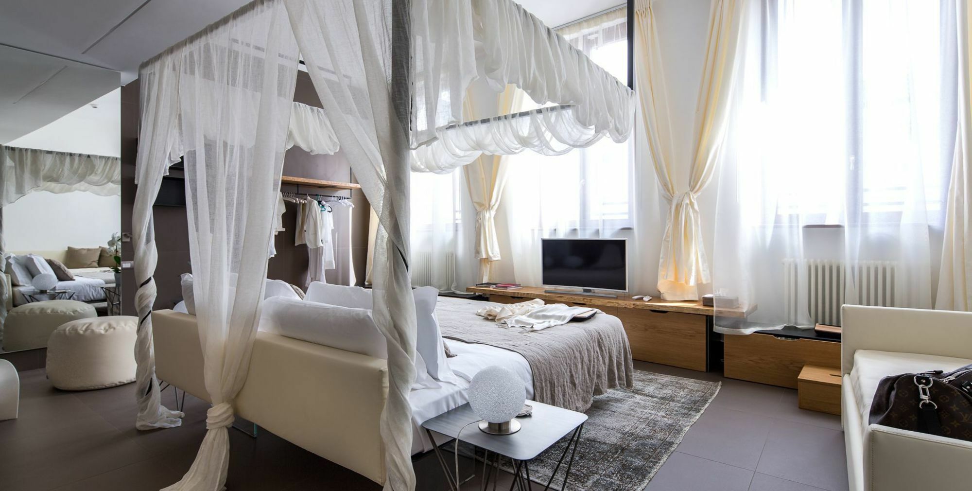 Mercatovecchio Luxury Suites อูดิเน ภายนอก รูปภาพ